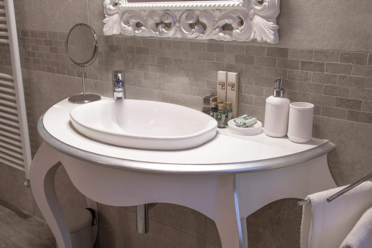 The Suite Home Verona Luaran gambar